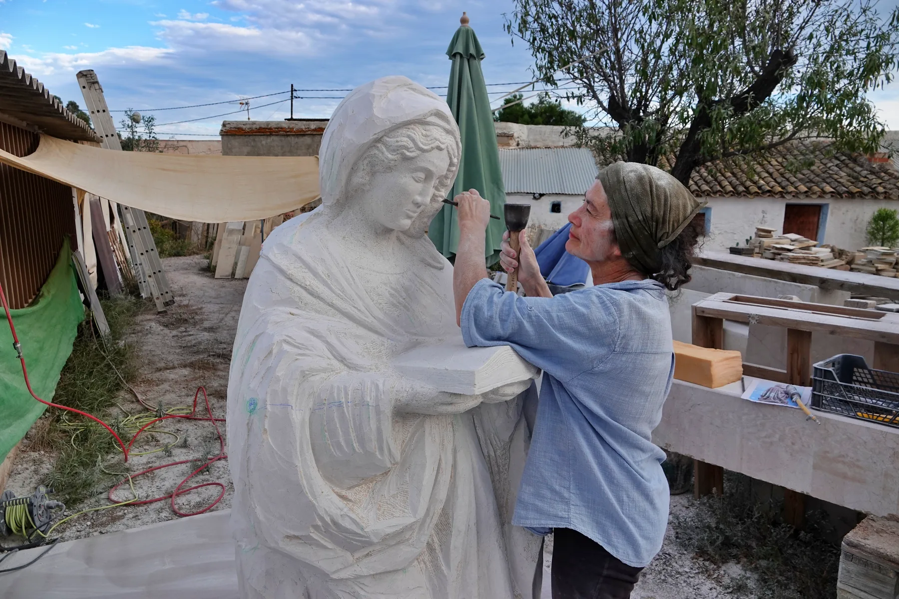 Santa Otilia · Escultura — imagen 18