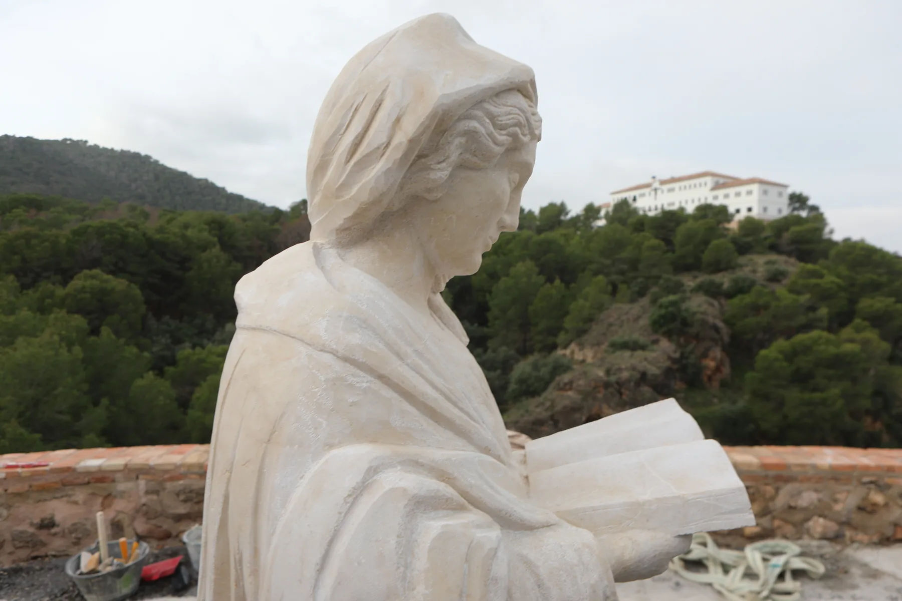 Santa Otilia · Escultura — imagen 32